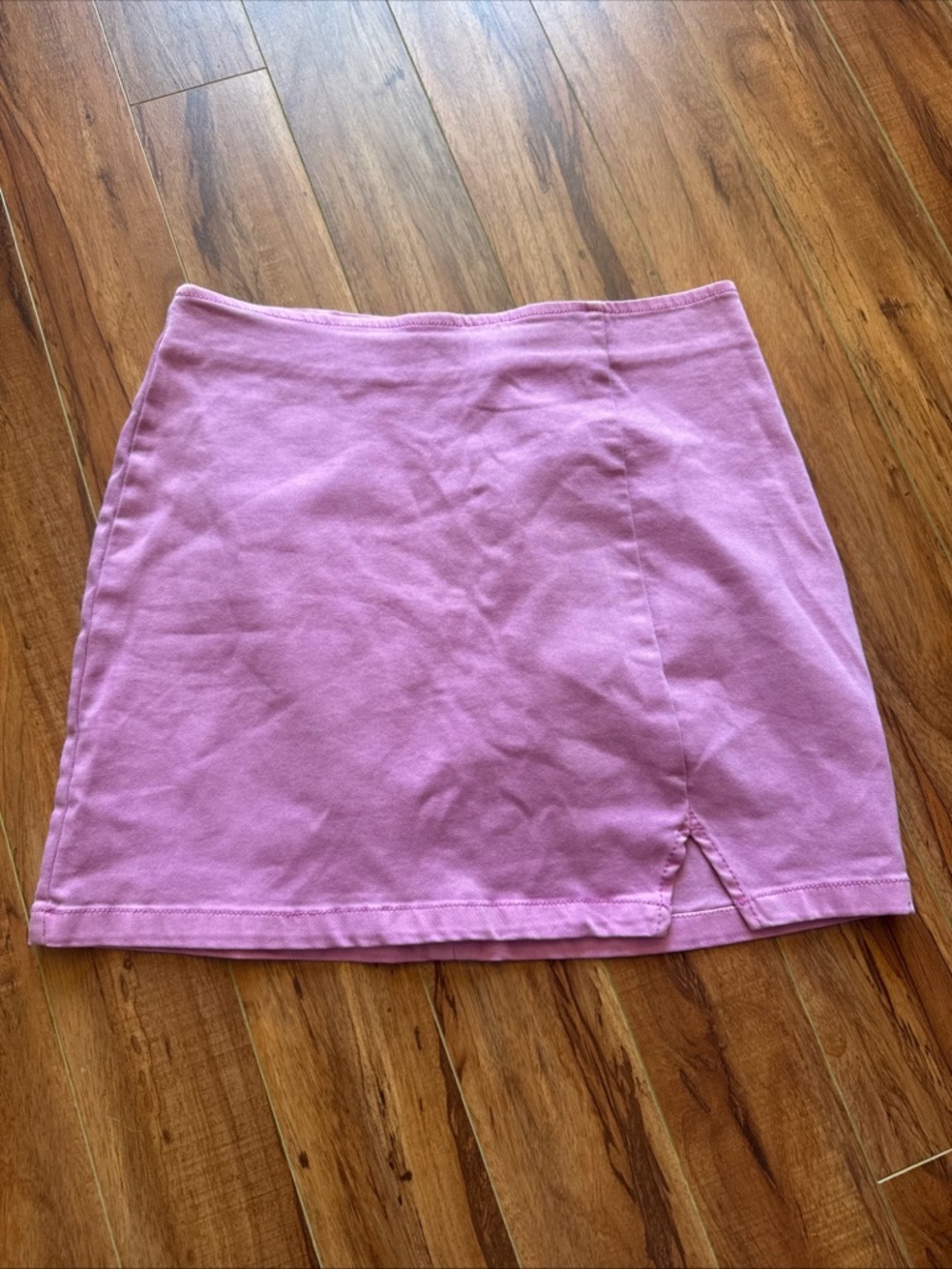 Wild Fable Women’s Size 6 Pink Mini Skirt with Front Slit